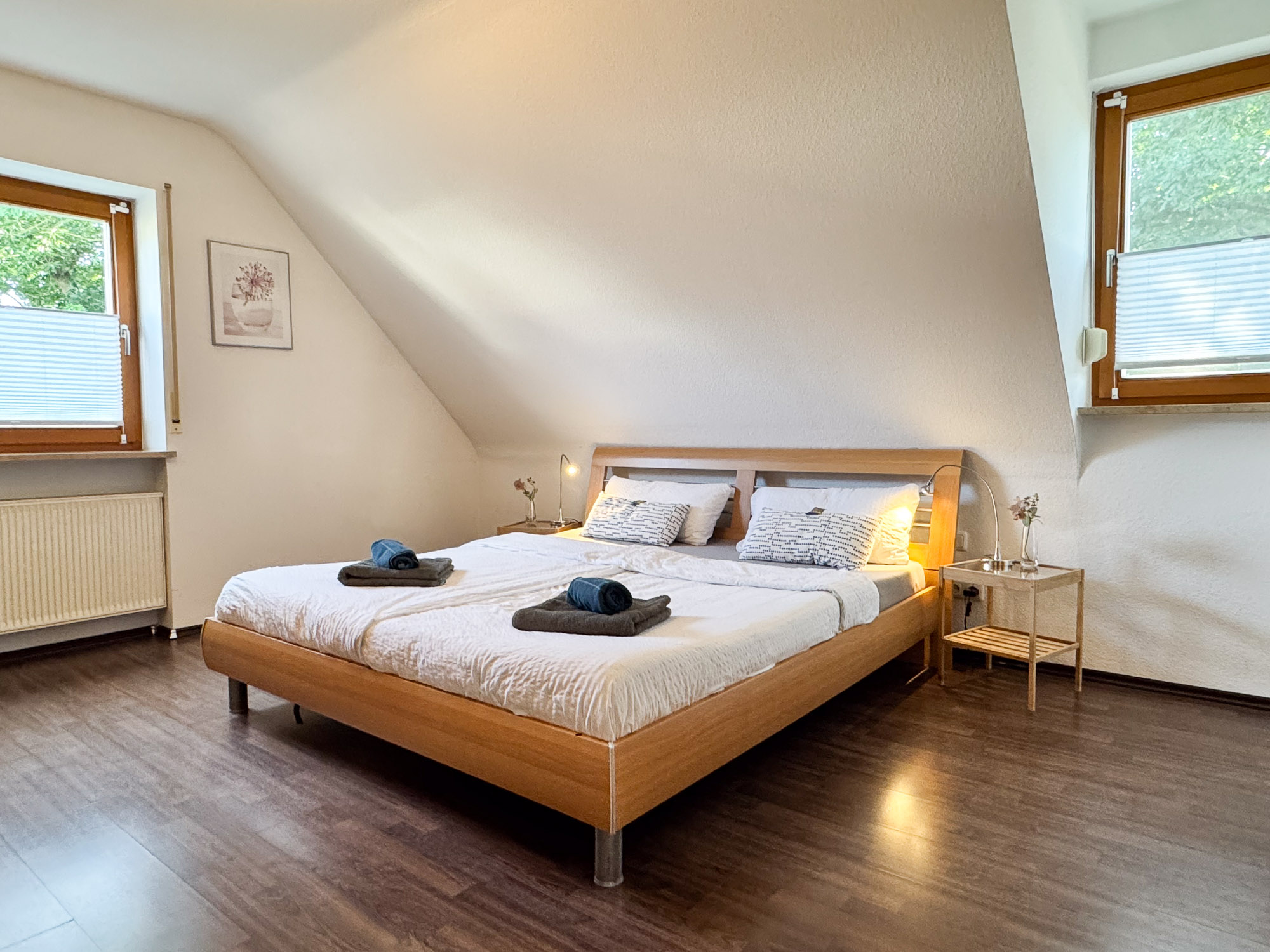 Bedroom with double bed